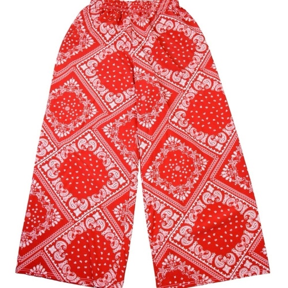 Red Bandana Print Wide Leg Crop Pull On Pants, Medium - Picture 1 of 8